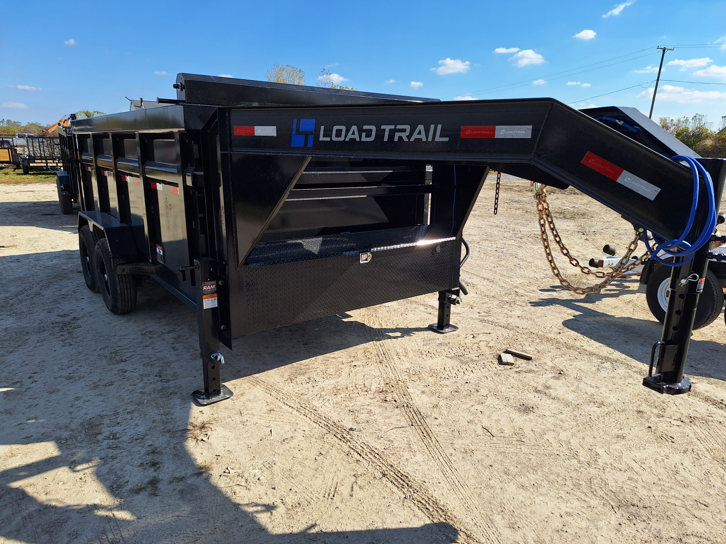 New 2026 Load Trail 83x14 Gooseneck Dump Trailer W/48" Sides