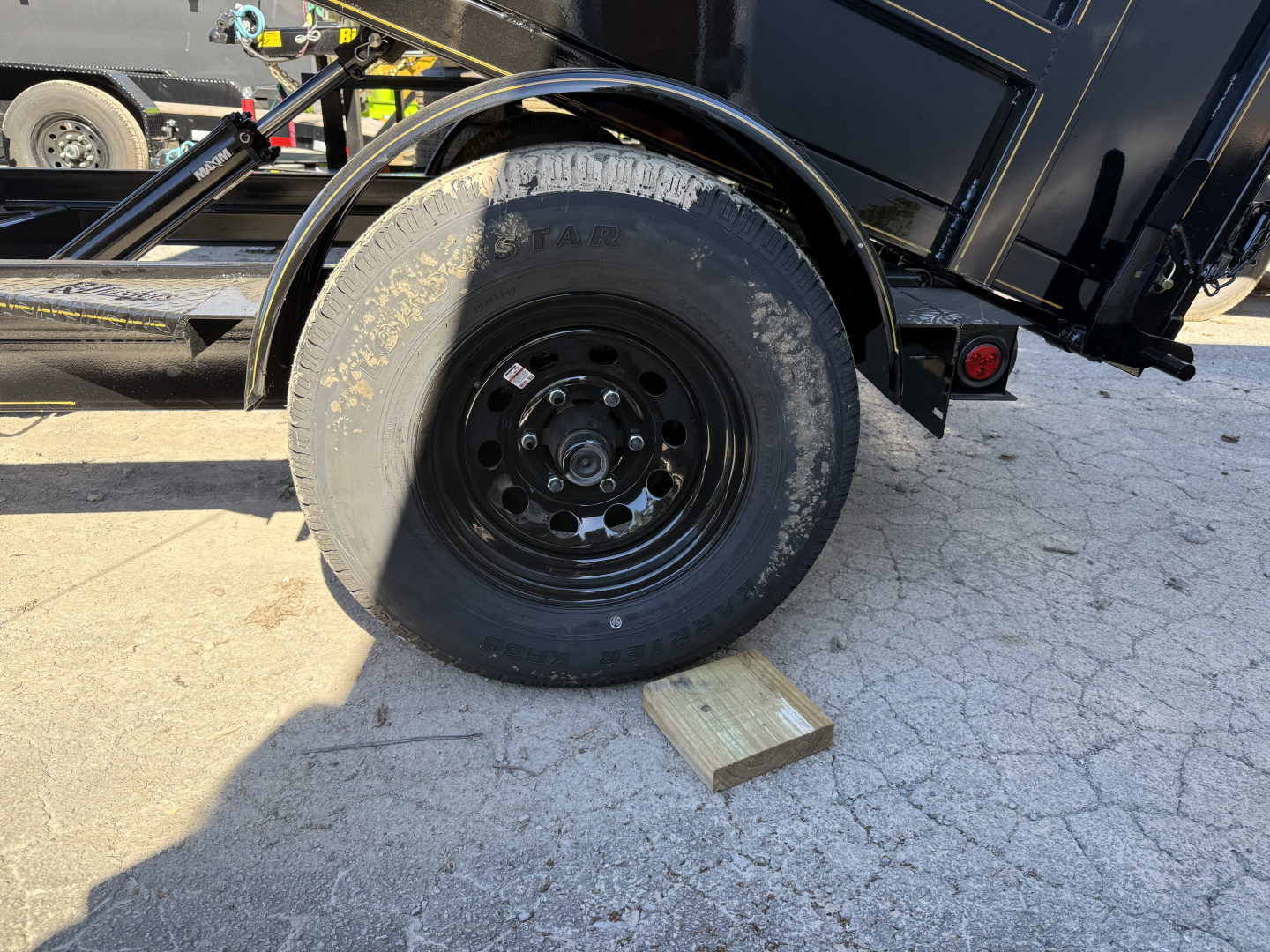 New 2026 P & T Trailers 5.2K 5X8 DUMP SPREAD GATE 7K JACK Dump Trailer