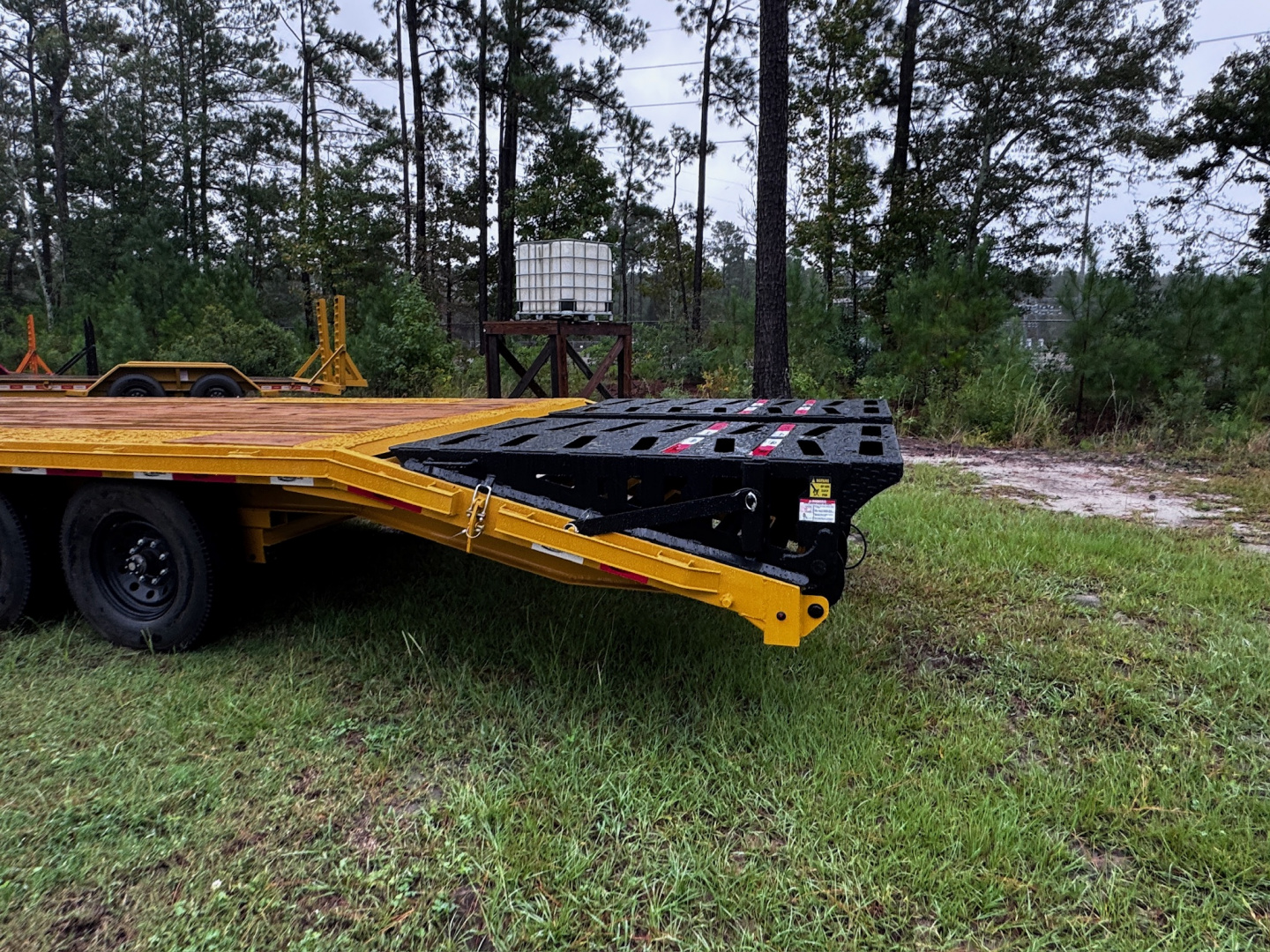 New 2026 Dura-Haul 8X25 16K Deckover Trailer