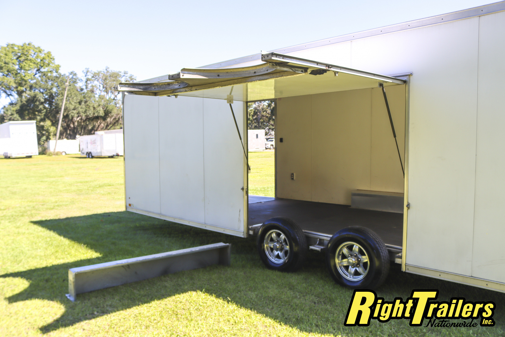 Used 2017 8.5X24 ATC RACE TRAILER