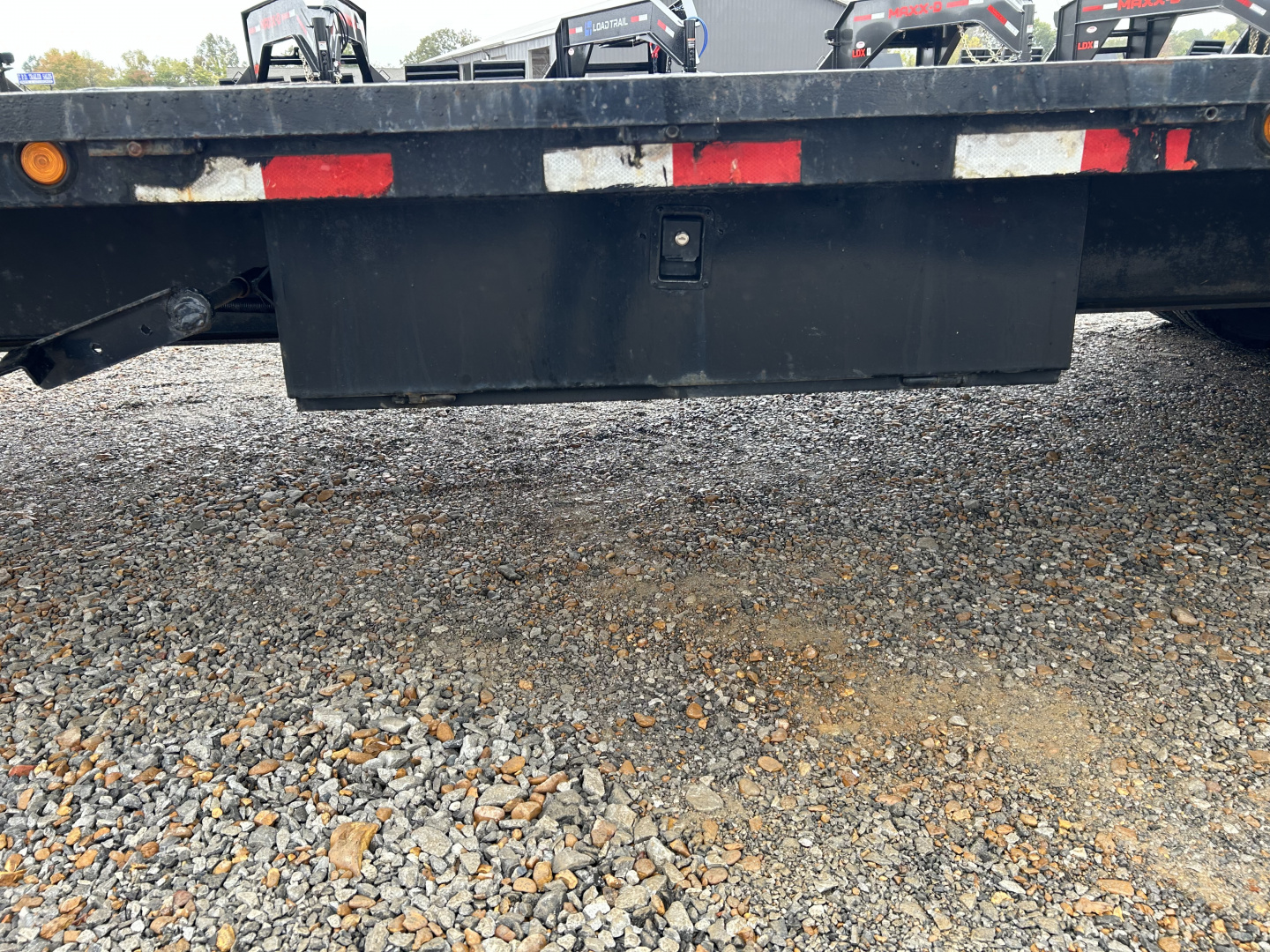 Used 2006 Load Trail 102"x28' 20k Gooseneck Tilt Flatbed Trailer