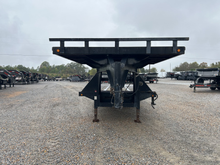 Used 2006 Load Trail 102"x28' 20k Gooseneck Tilt Flatbed Trailer