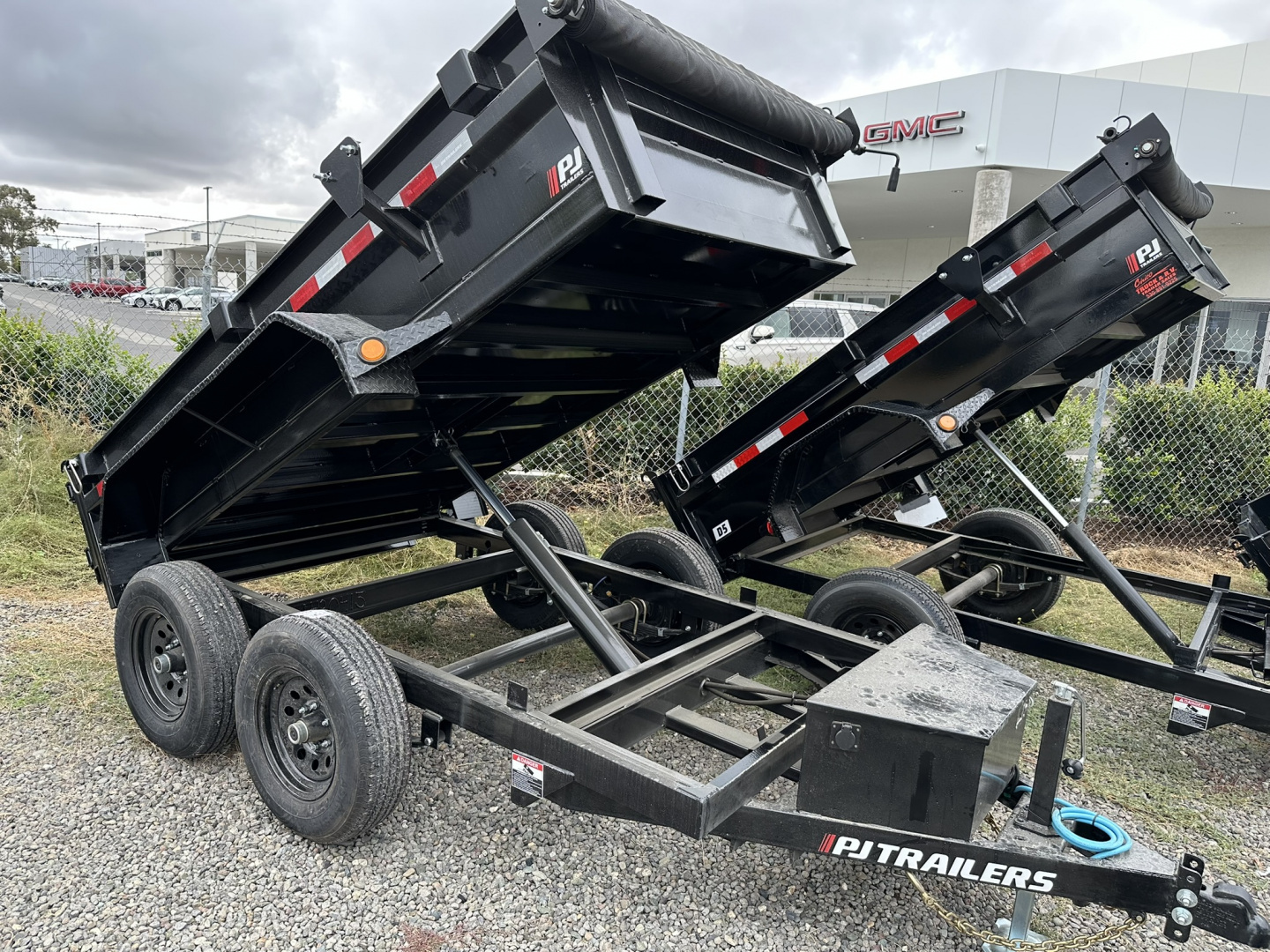 New 2026 PJ Trailers D5 5X10-18 10K Dump Trailer