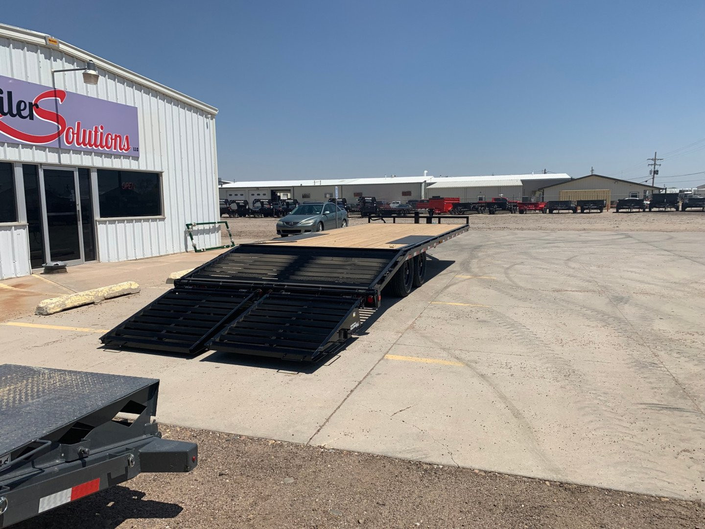New 2026 PJ Trailers 24' X 102" F8242 Flatbed Trailer