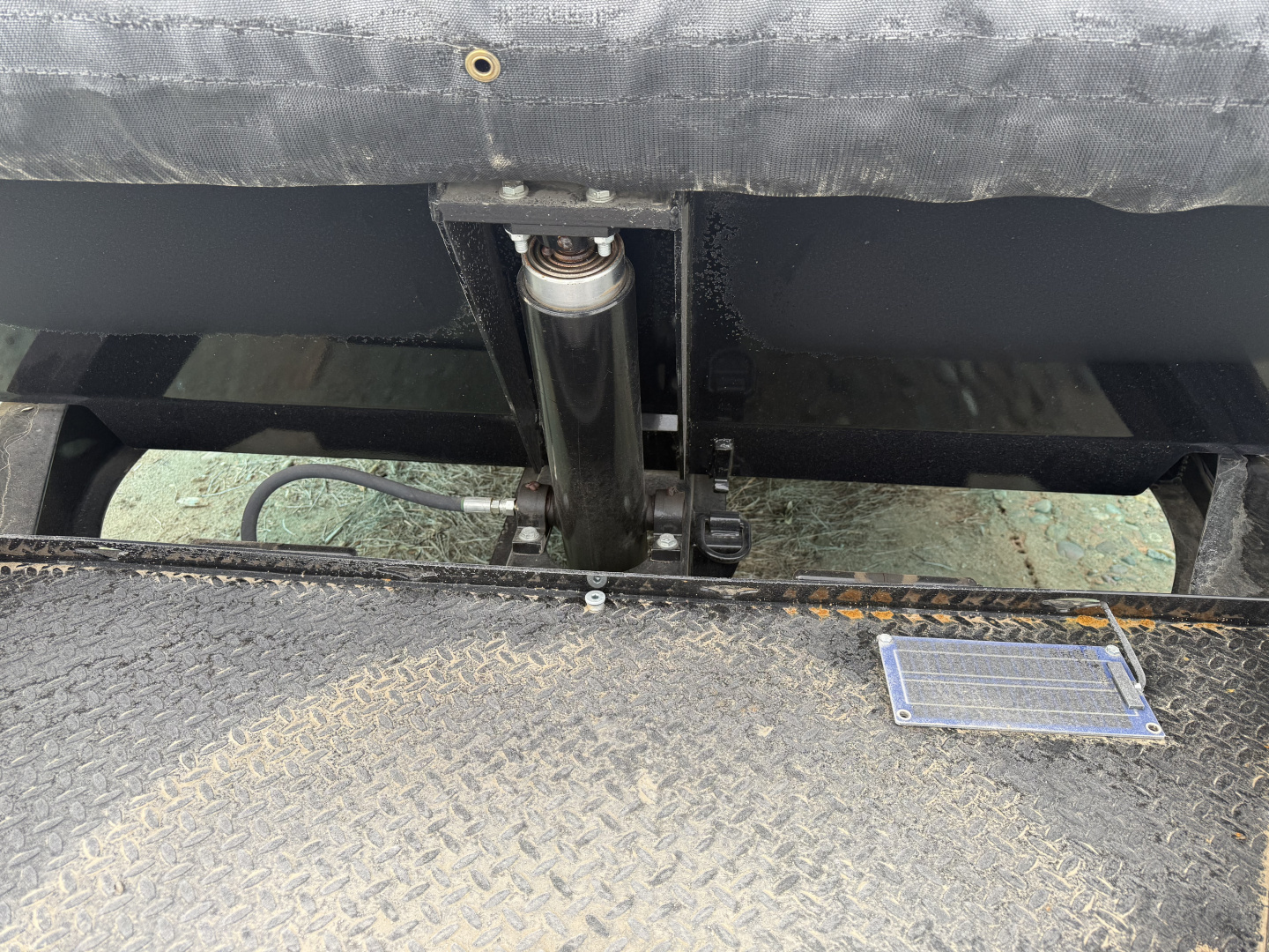 New 2026 PJ Trailers 14' X 83" Voyager Package Dump Trailer