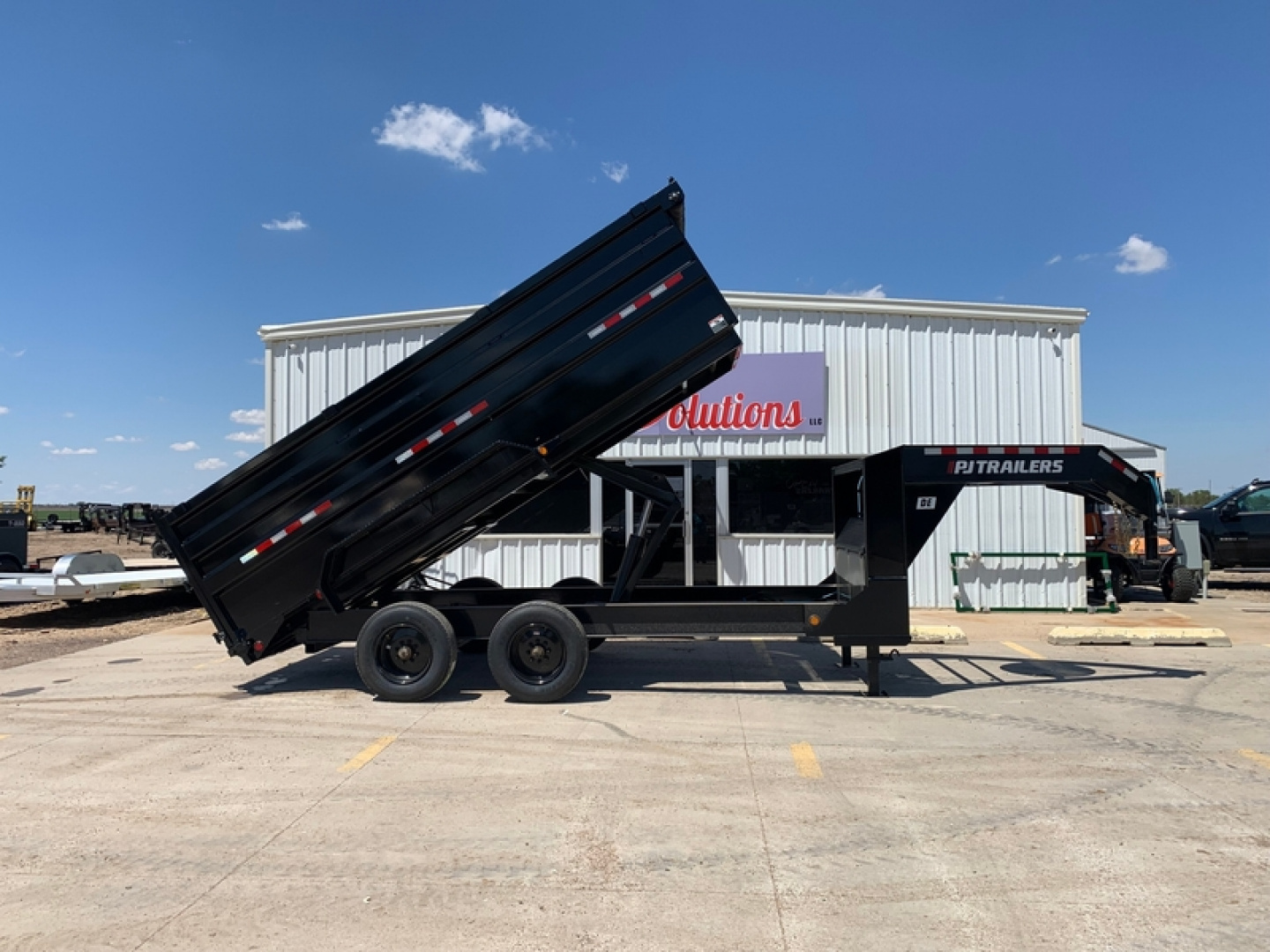 New 2026 PJ TRAILERS 16' X 83" X 48" Sides With 2 10000LB Torsion Axles Dump Trailer