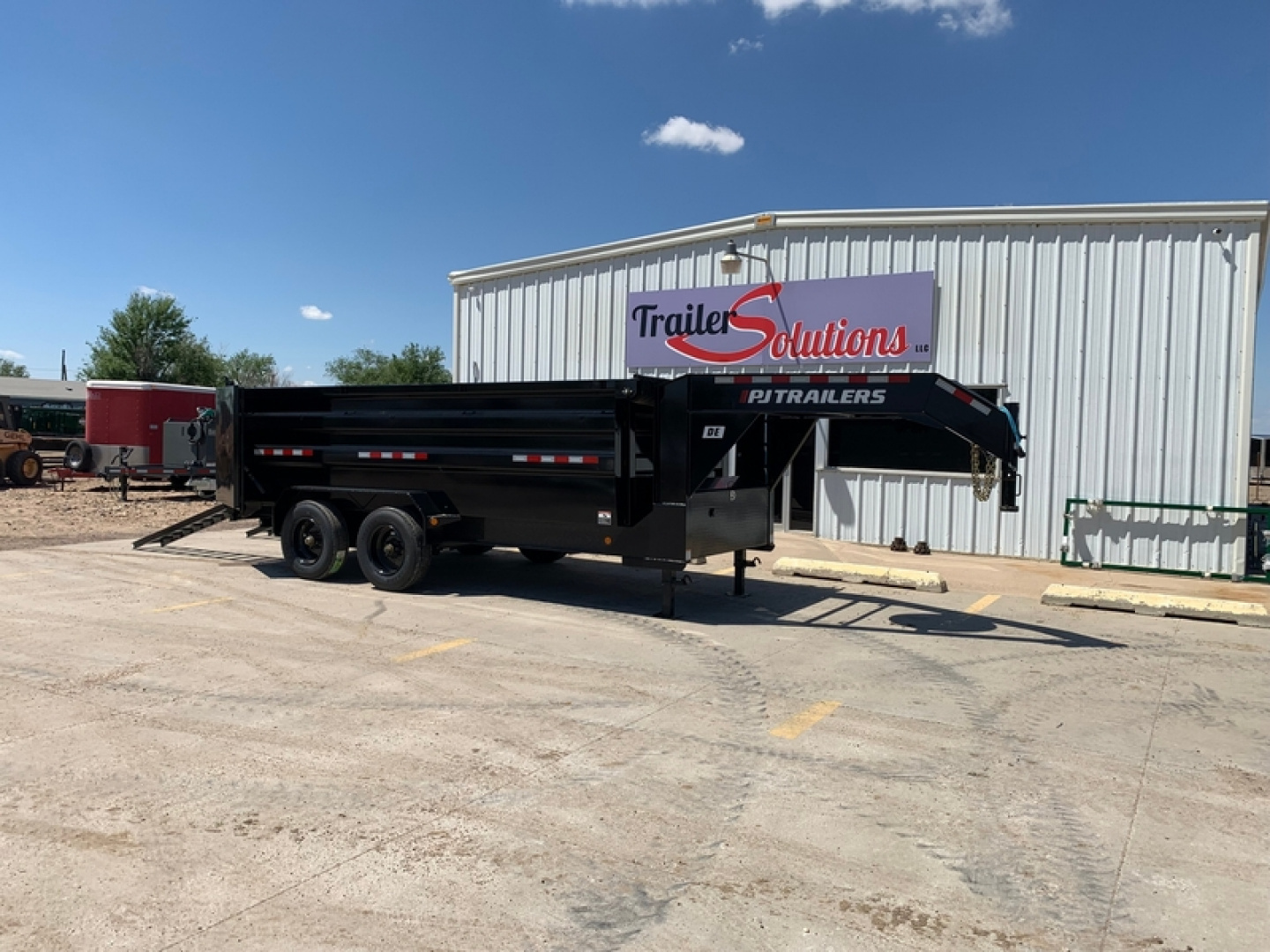 New 2026 PJ TRAILERS 16' X 83" X 48" Sides With 2 10000LB Torsion Axles Dump Trailer