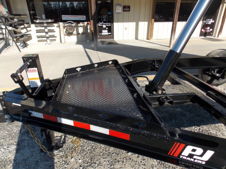 New 2026 PJ Trailers PJ DT1J1472BSSK Dump Trailer