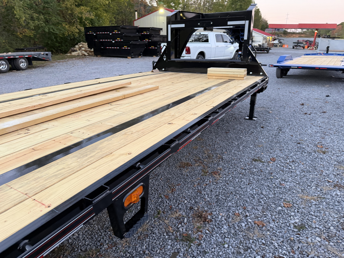 New 2026 Diamond C FMAX 207 GOOSENECK TRAILER 23+5 MAX RAMPS 14 PLY TIRES