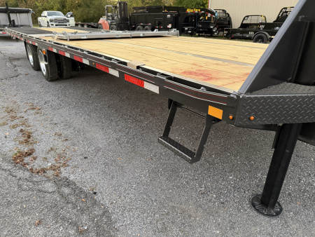 New 2026 Diamond C FMAX212 GOOSENECK Trailer PACESETTER EDITION HYDRO DOVE & JACKS DISC BRAKES ALUMINUM OUTER RIMS