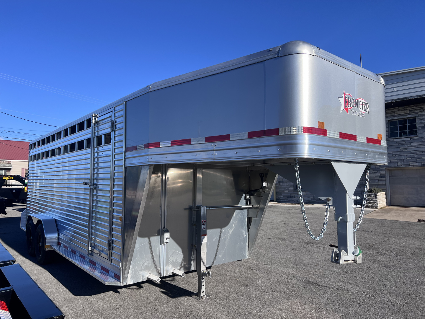 New 2026 Frontier Trailers 7x20 14K Gooseneck Stock / Stock Combo Trailer