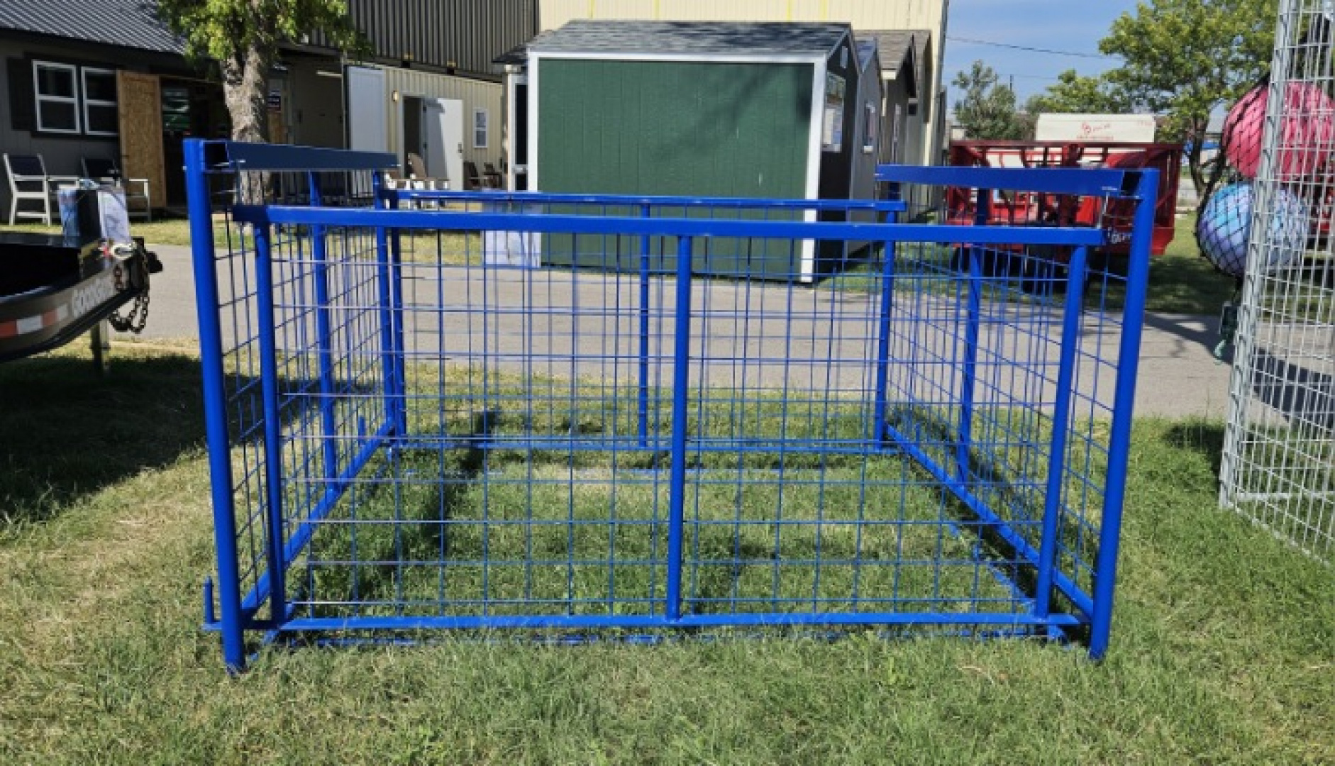 New 2025 Collapsible Round Bale Feeder Farm / Ranch