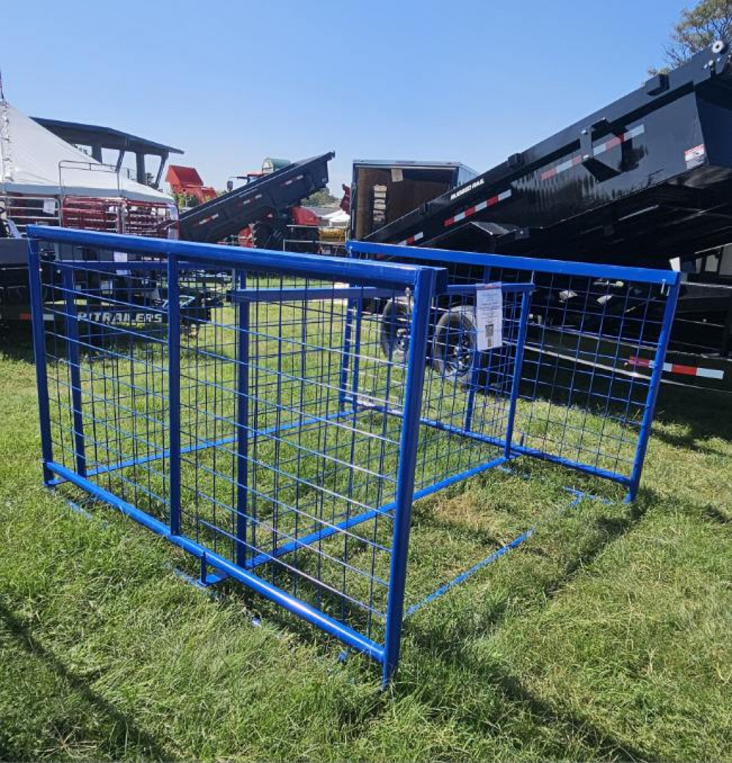 New 2025 Collapsible Round Bale Feeder Farm / Ranch