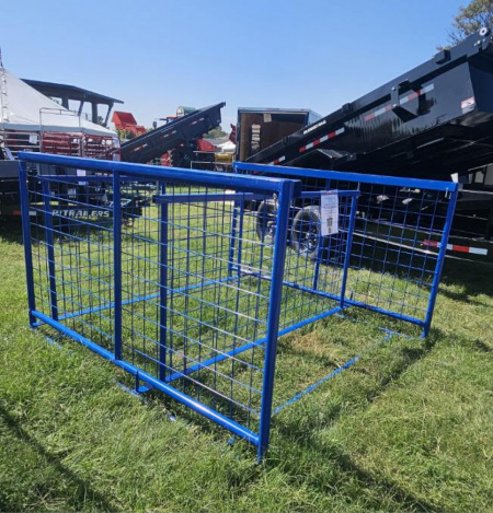 New 2025 Collapsible Round Bale Feeder Farm / Ranch