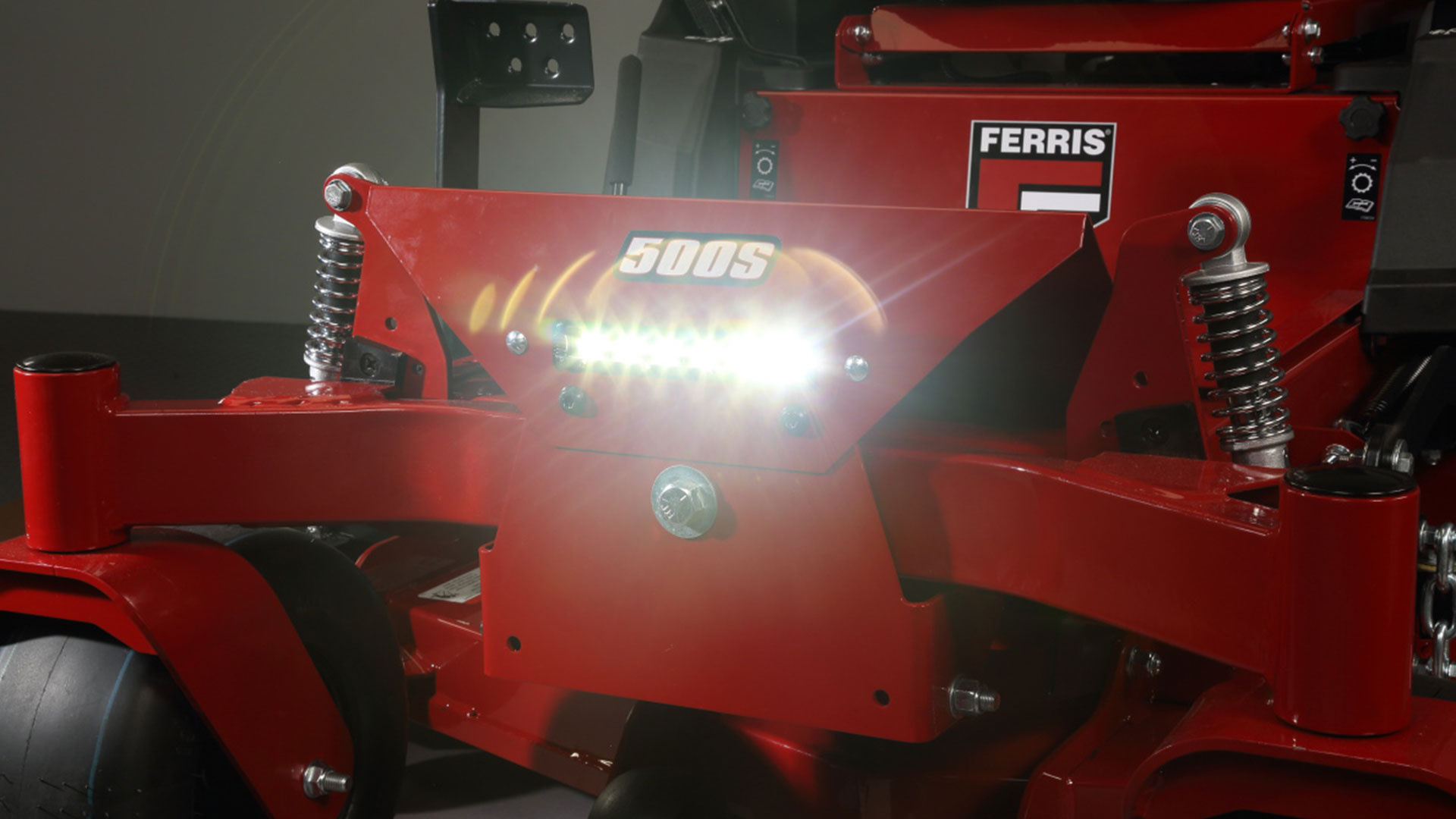 New Ferris 500S 61" Zero Turn Lawn Mower, 24hp Kawasaki FR730V