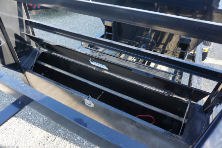 Used 2025 Iron Bull DBG8316082_10000 Dump Trailer