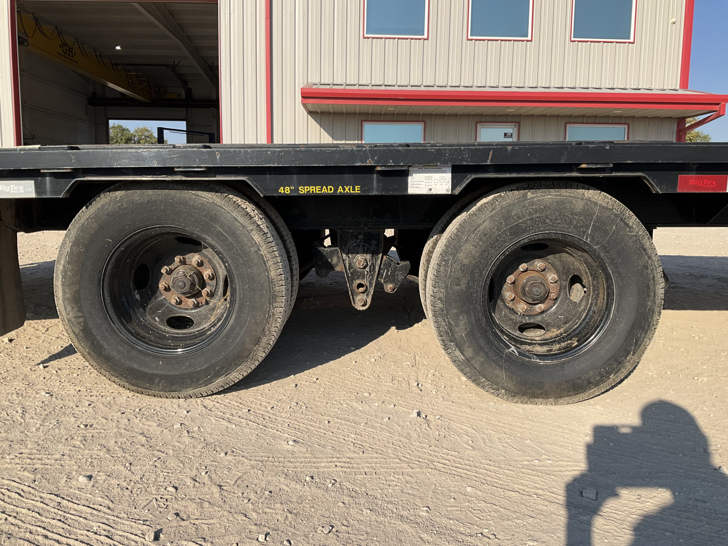 Used 2022 PJ 102"x25' GN Flatbed Trailer- 22GN