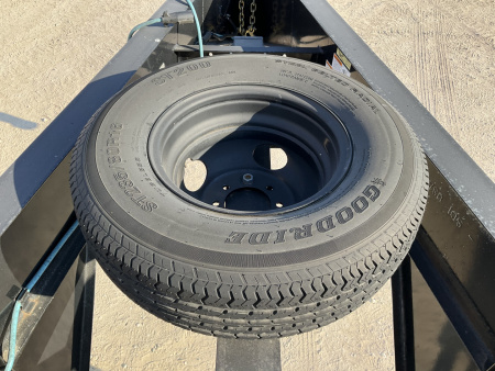 Used 2022 PJ 102"x25' GN Flatbed Trailer- 22GN