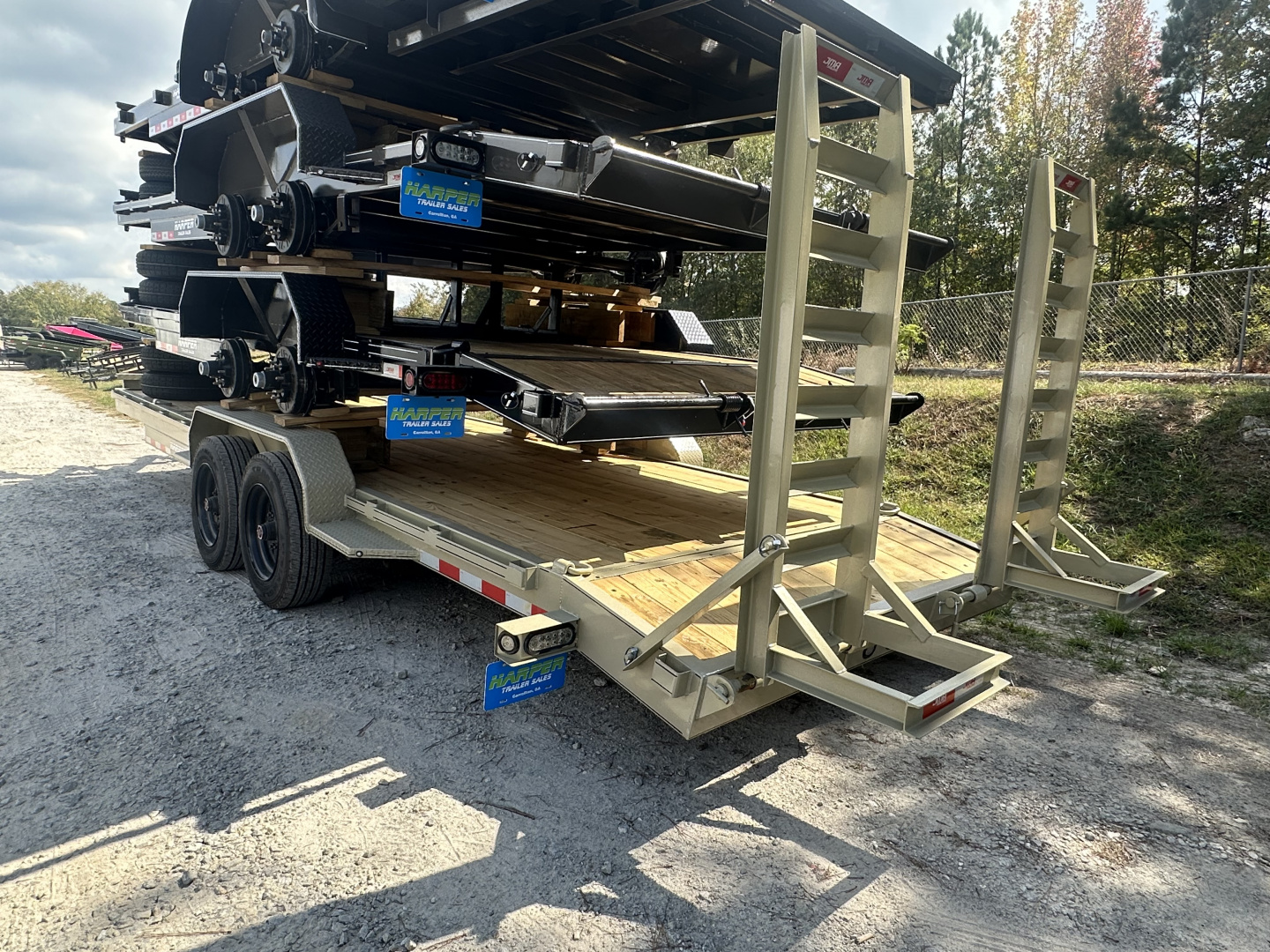 New NEW 2025 82X24 16K EQUIPMENT HAULER