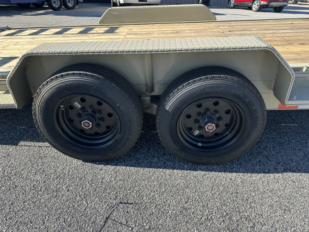 New NEW 2025 82X24 16K EQUIPMENT HAULER