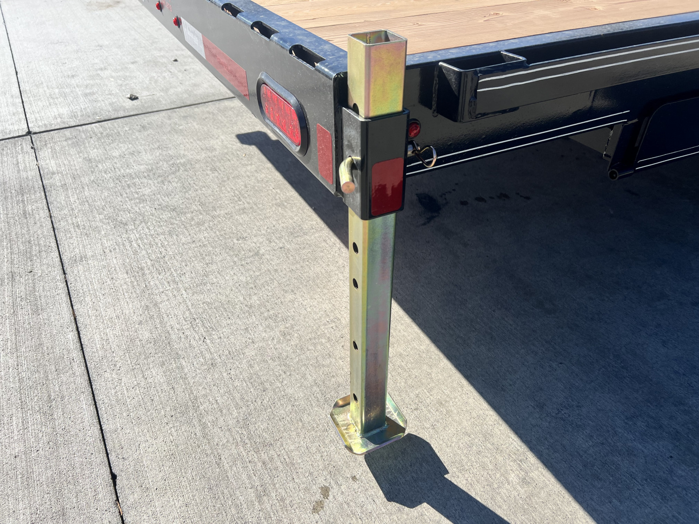 New NEW 2026 Double A 20’ flatbed Equipment Trailer 2-7000 lb axles=14K, Slide In Ramps