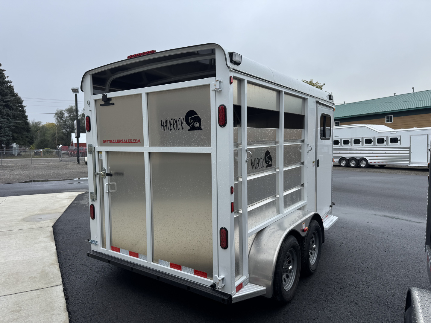 New 2026 Maverick 2 Horse High Side Bumper Pull