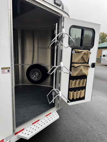 New 2026 Maverick 2 Horse High Side Bumper Pull