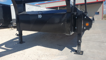 New 2026 PJ 102"x36' GN Low-Pro Flatbed w/ Singles - LX