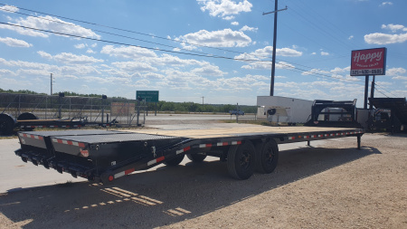 New 2026 PJ 102"x36' GN Low-Pro Flatbed w/ Singles - LX