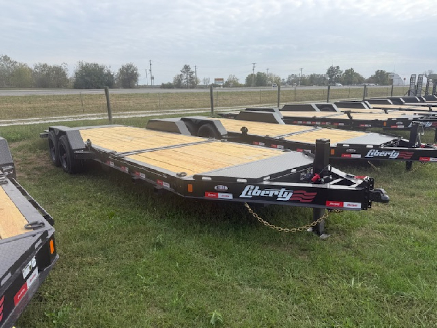 New 2026 Liberty 22' Tilt 16K w/ HYDRAULIC JACK & TILT 8" I BEAM (16' tilt +6' stationary) Tilt Trailer