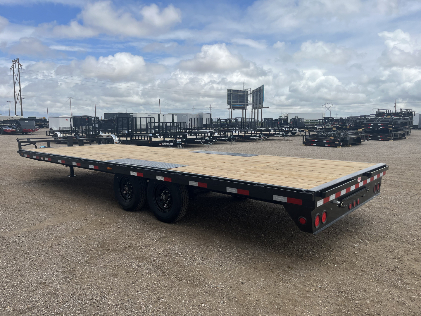New 2026 PJ 102"x24' BP 8" I-Beam Deckover Trailer – F8