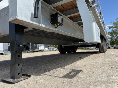 New 2025 LWL Trailers 20 + 5 Gooseneck 21,000 Lb Deckover Trailer