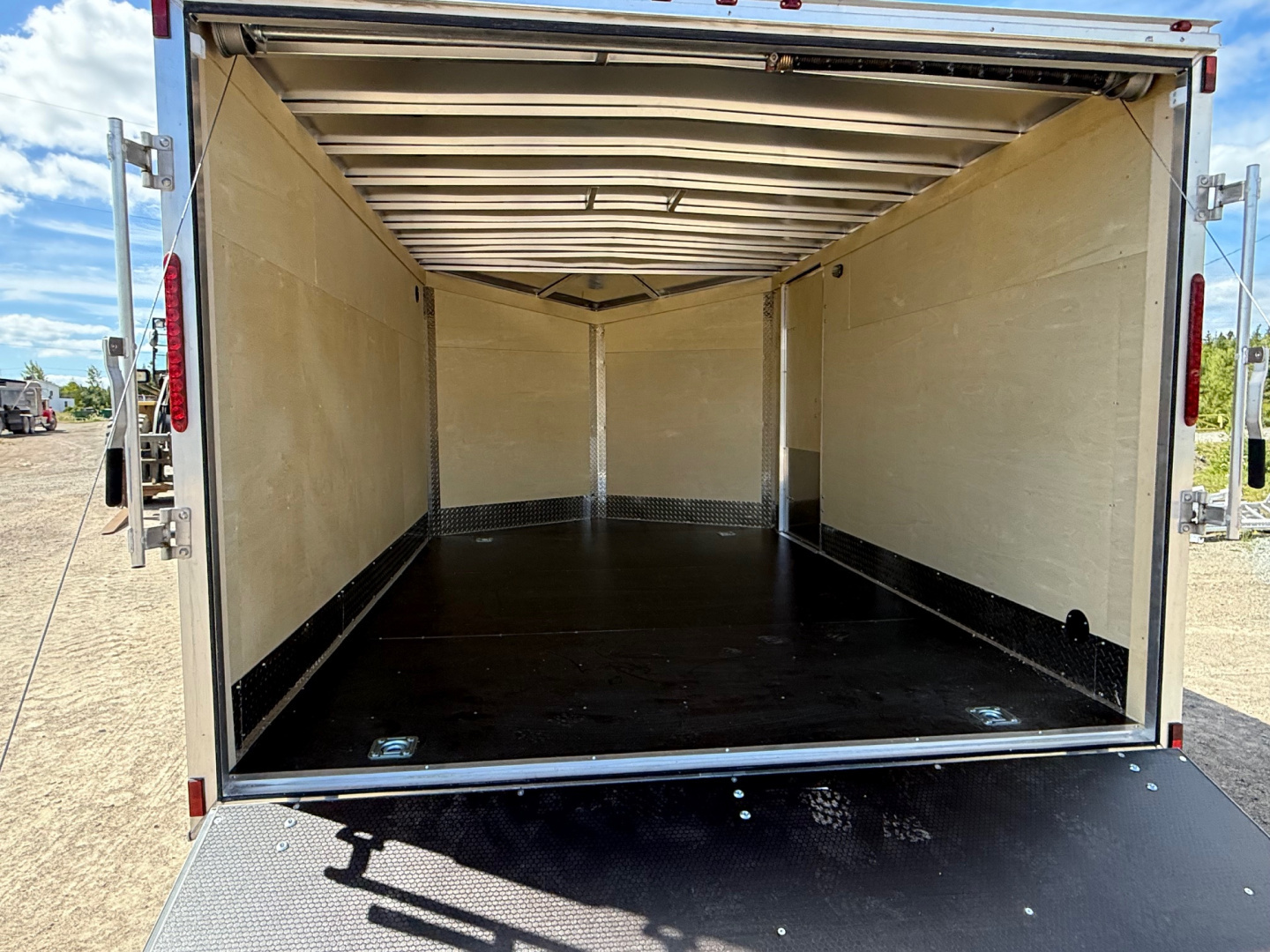 New 2026 Gator Canada Gator Snow 8 1/2' x 12' Snowmobile Trailer