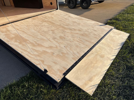 New 2026 United Trailers UJ-8.516TA35 Cargo / Enclosed Trailer