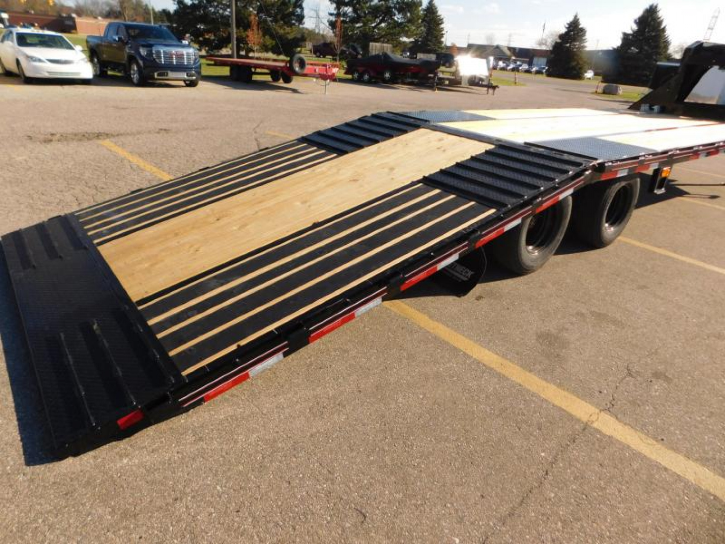 New 2025 Diamond C Trailers FMAX212 32x102 HDT Equipment Trailer