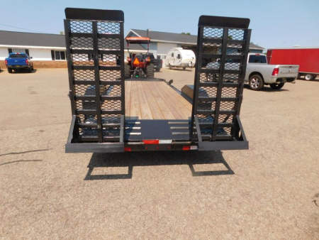 New 2025 Diamond C Trailers LPX207 20x82 Equipment Trailer