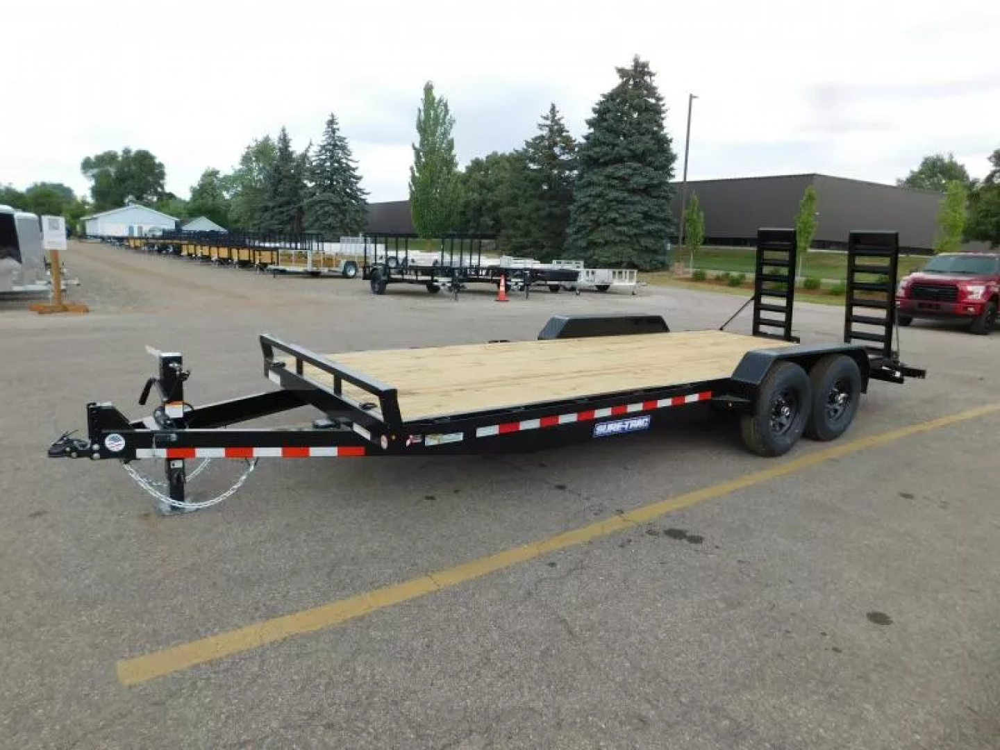 New 2025 Sure-Trac ST8220ET-B-140 Equipment Trailer