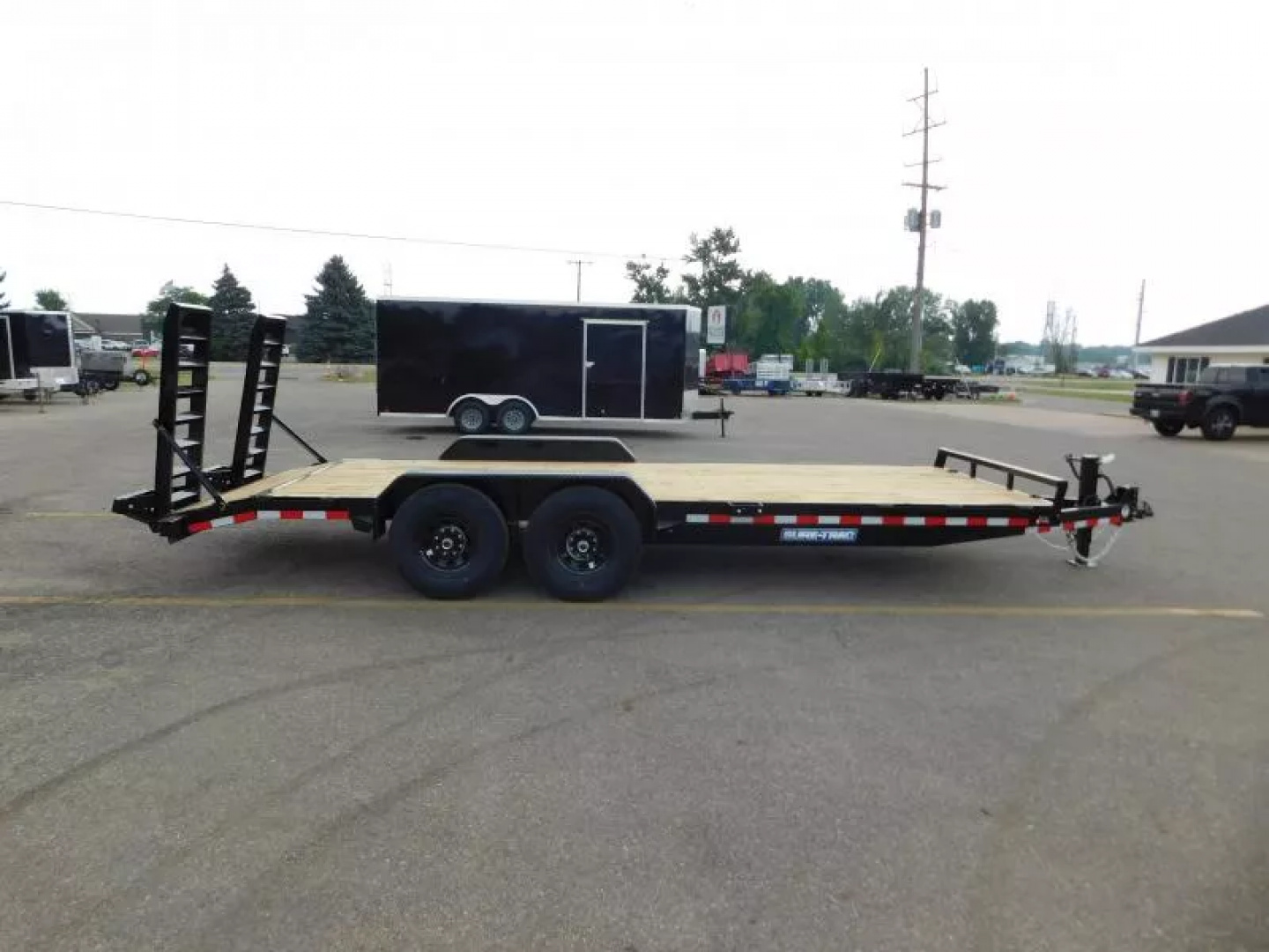 New 2025 Sure-Trac ST8220ET-B-140 Equipment Trailer