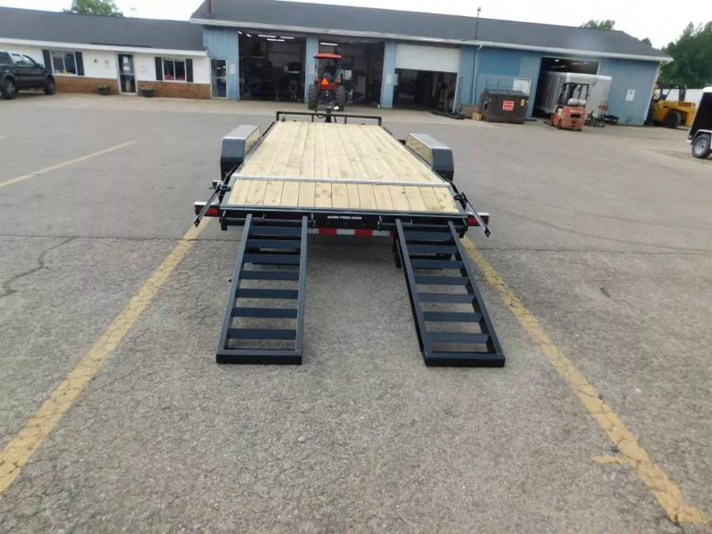 New 2025 Sure-Trac ST8220ET-B-140 Equipment Trailer