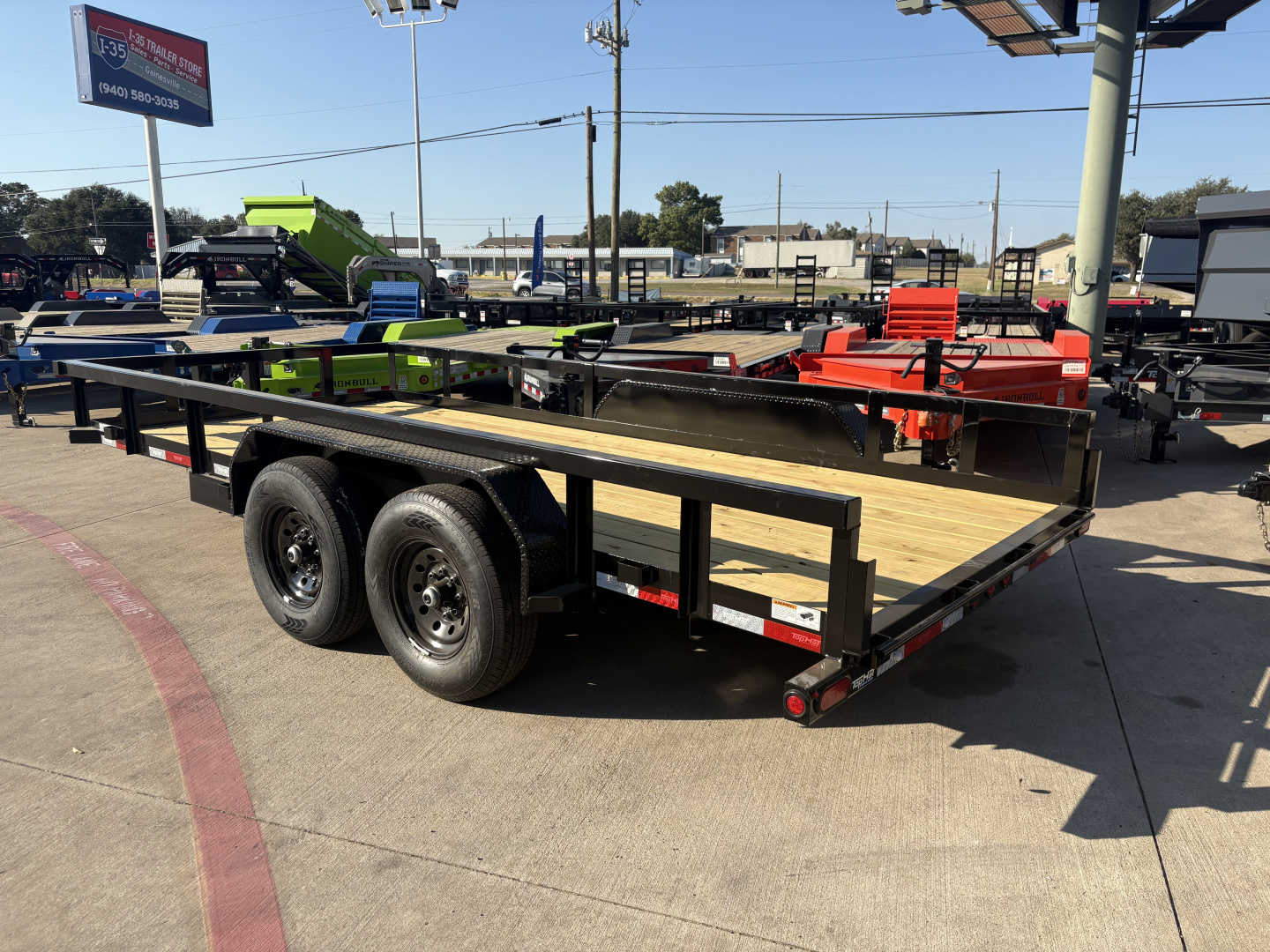 New 2026 Top Hat HT14-16X83-14E-R Equipment Trailer