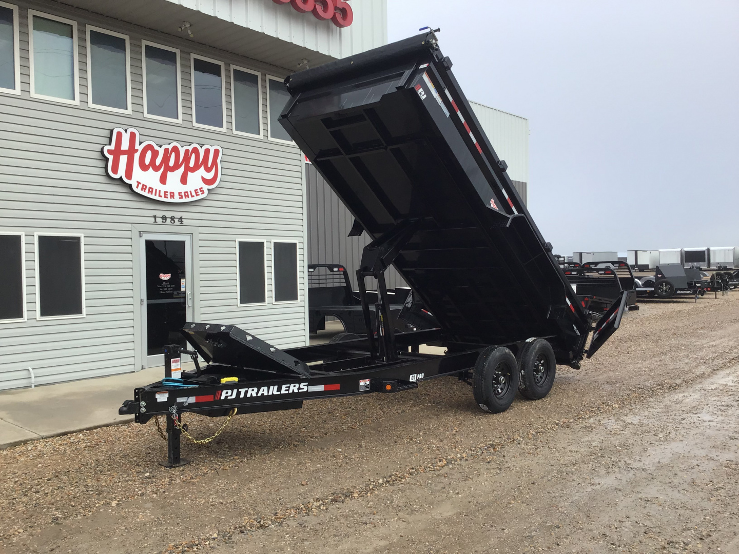 New 2026 PJ 83"x16' BP Tandem Axle Low Pro Dump w/ 24" Sides – DL