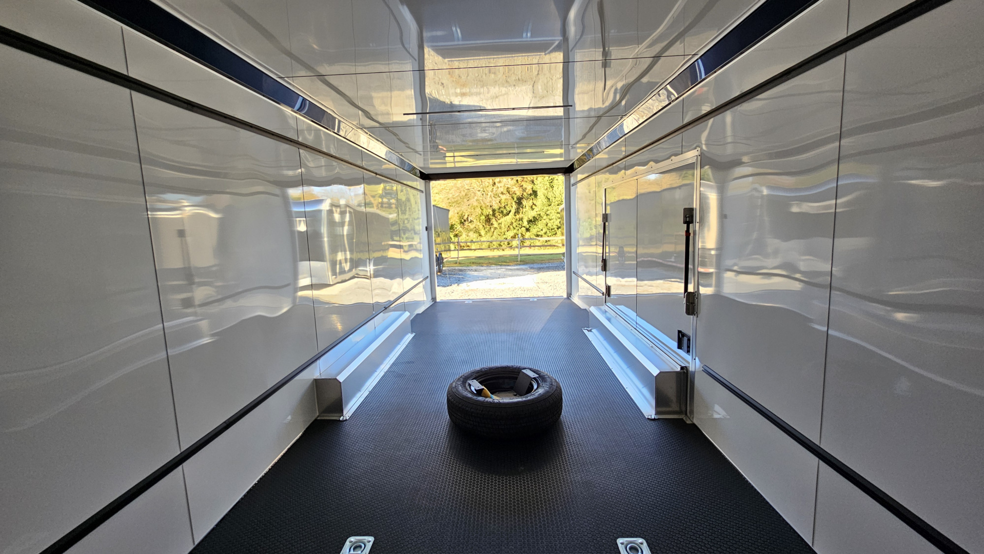 New 2026 ATC ROM450 8.5X28TA Car / Racing Trailer