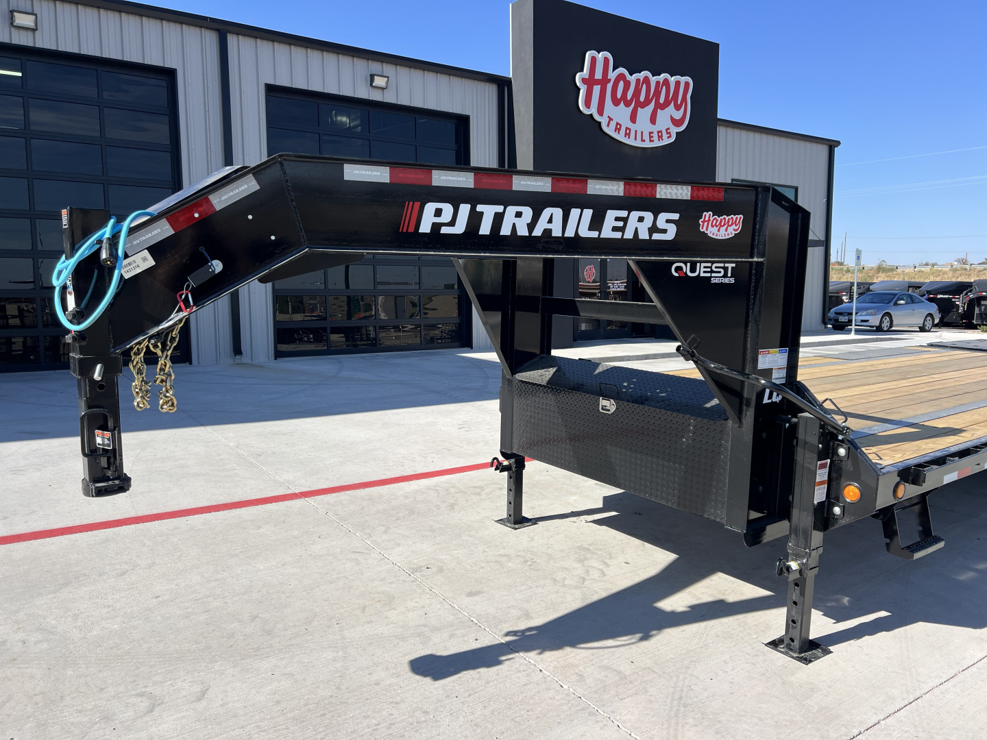 New 2026 PJ 102”x25’ Quest Gooseneck Flatbed w/ Singles – LQ