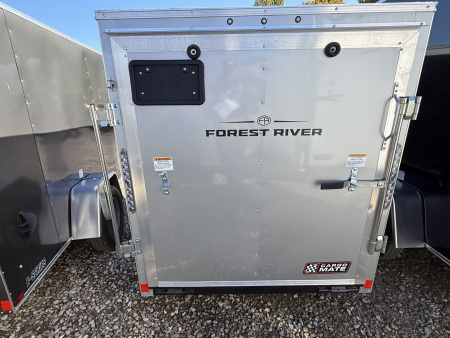 New 2026 CARGO MATE ENCLOSED EHECO510SA-24 5X10 SA RAMP DOOR (GVW:2990) SILVER FROST