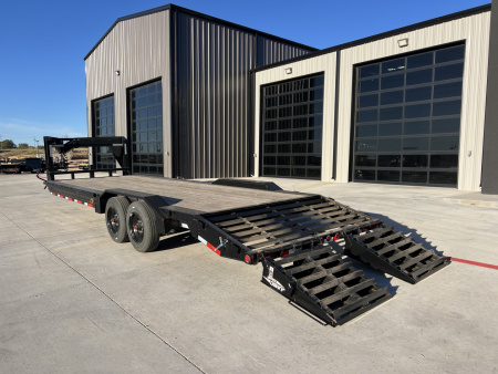 Used 2025 TOP HAT 102"x26' Equipment Trailer