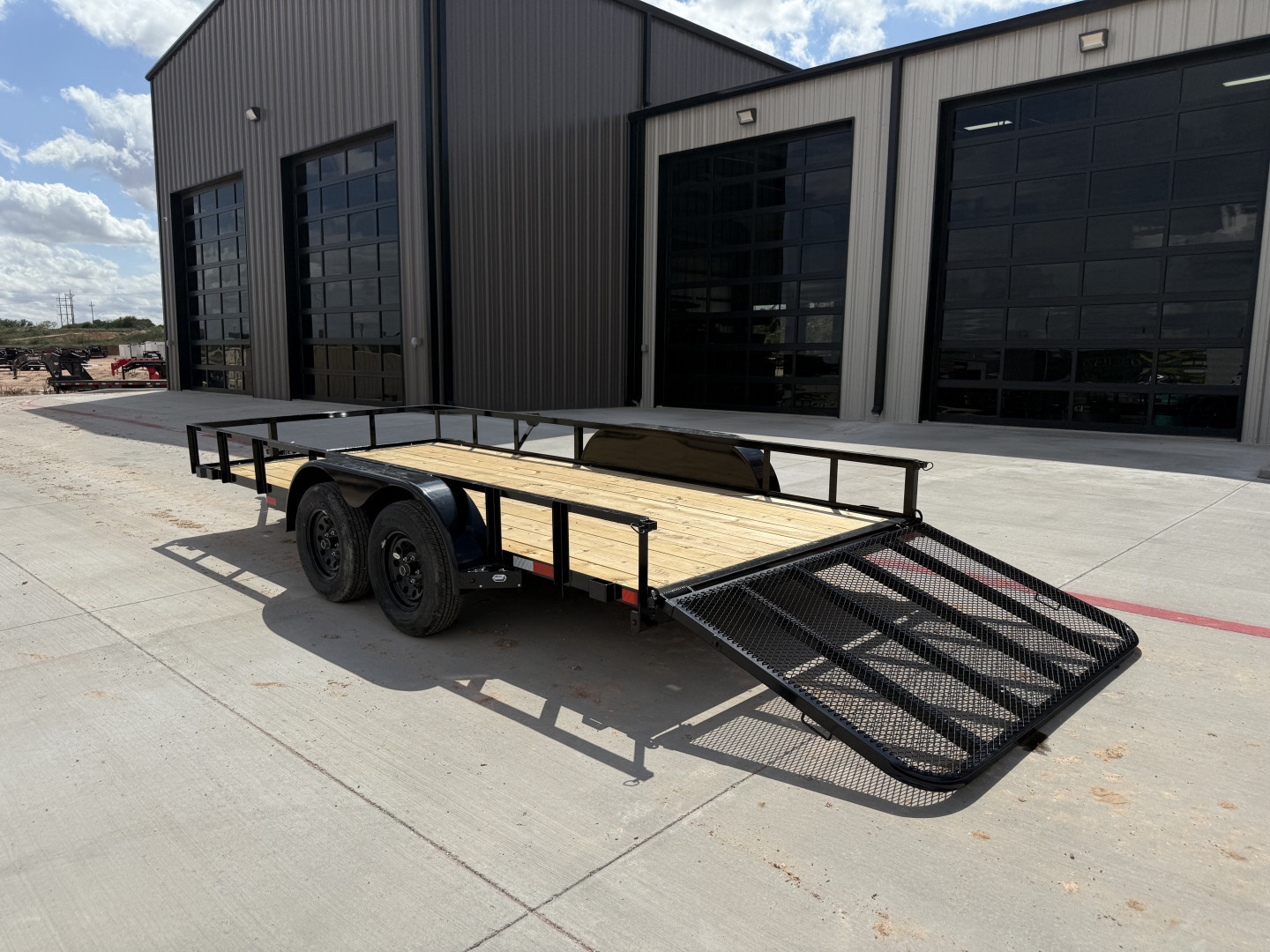 New 2026 X-On 83"x16' Tandem Axle Utility Trailer - U6