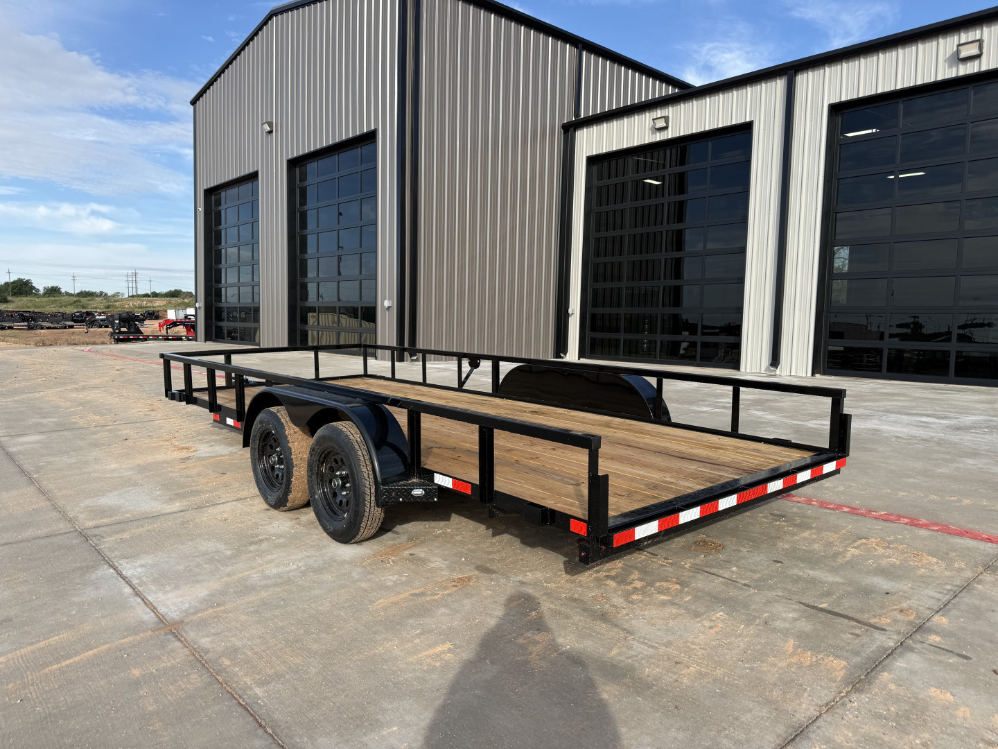 New 2026 X-On 83"x18' Tandem Axle Utility Trailer - U6