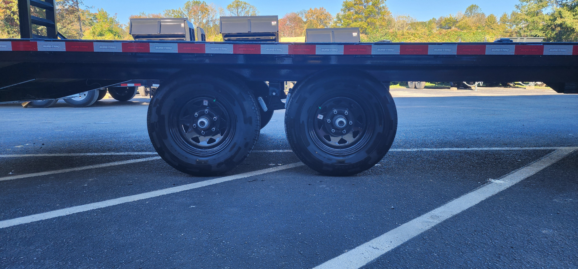 New 8.5 x 20 (17+3) Sure-Trac Deckover w/Beavertail Equipment Trailer 10k