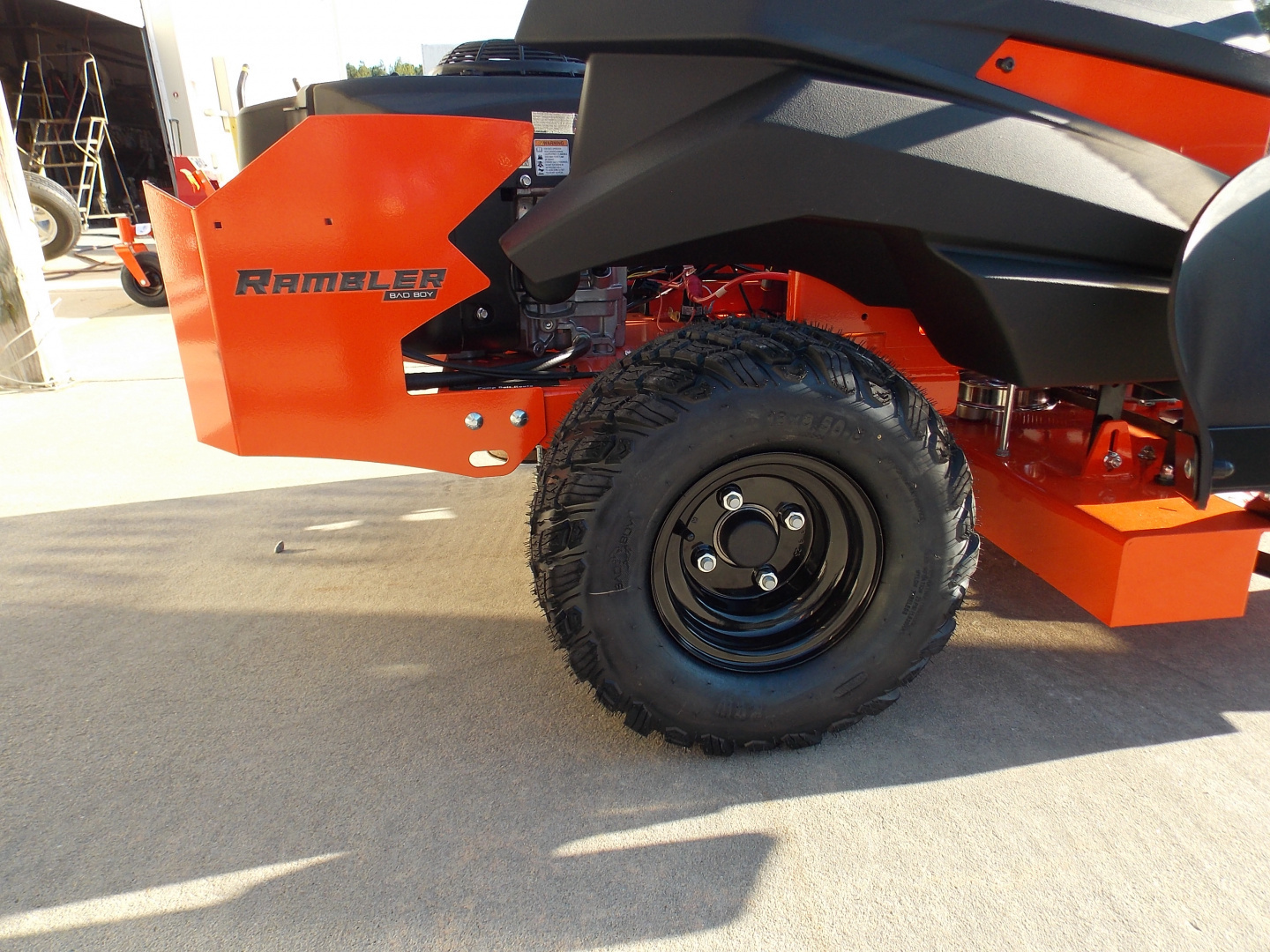 New 2026 Bad Boy Rambler 42" Kawasaki BMZ42FR651 Lawn Mowers