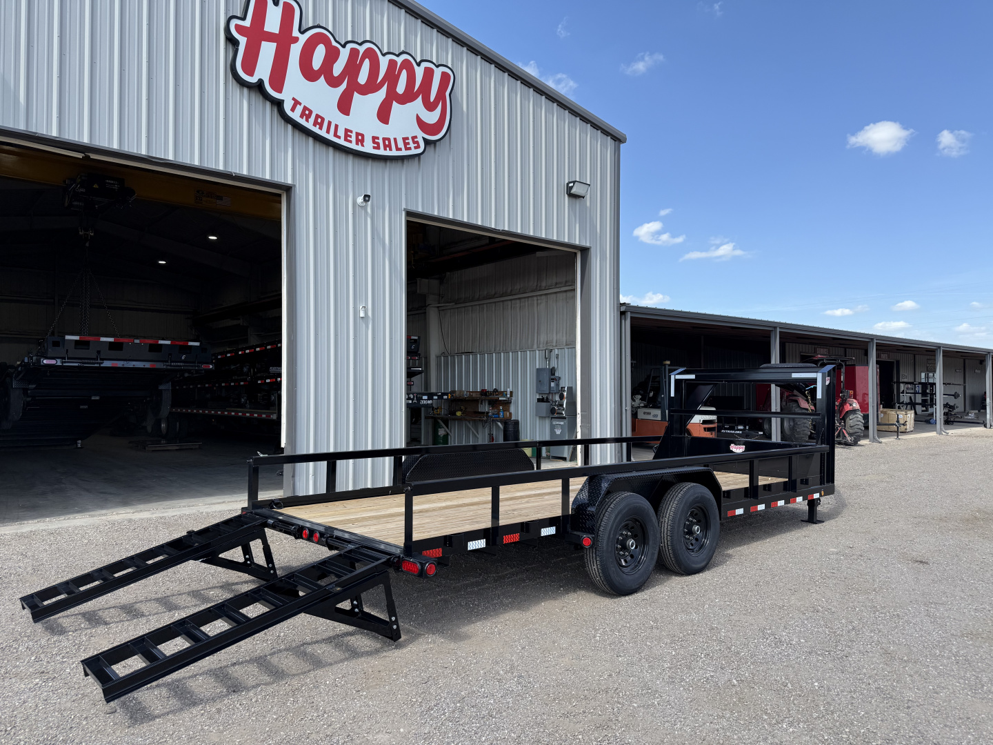 New 2026 PJ 83"x20' Gooseneck Angle Pipetop Trailer – P8